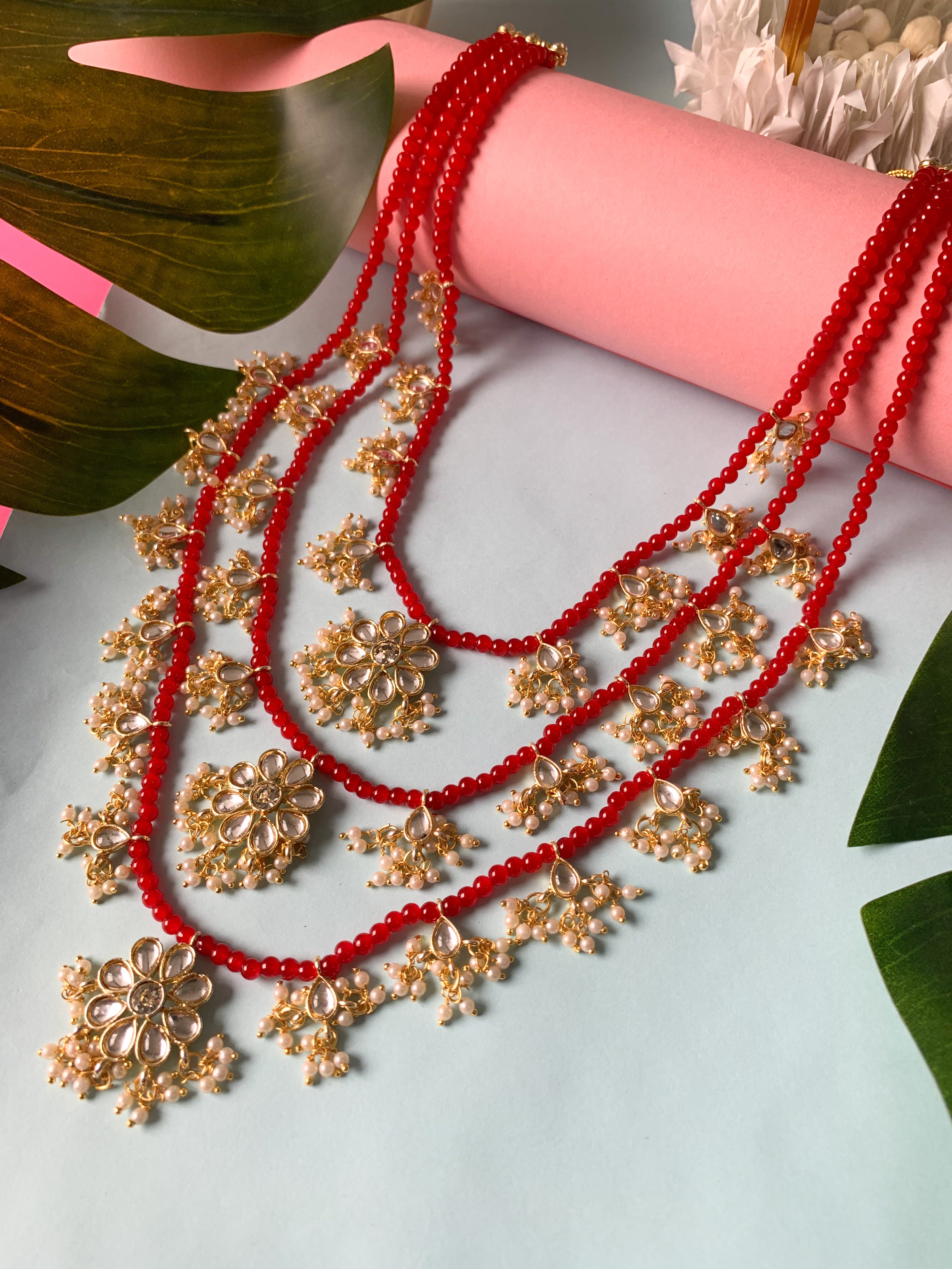 Coral jewellery store designs in gold