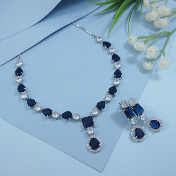 Livia Blue Necklace Set