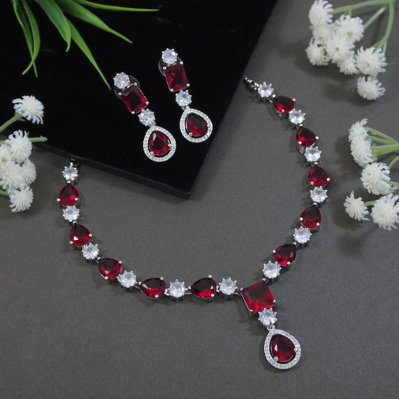 Livia Maroon Necklace Set