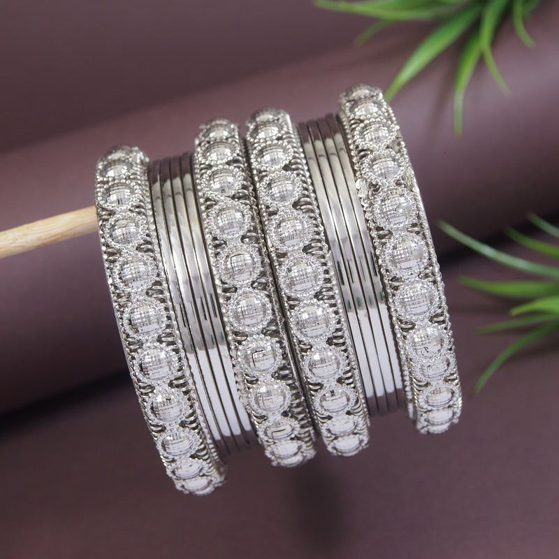 Riyanshi Bangle Set