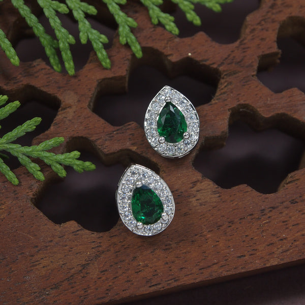 Diva Green Studs