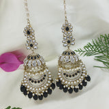 Keshvi Black Earrings