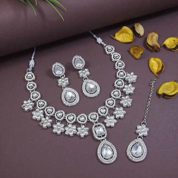 Vansha Necklace set