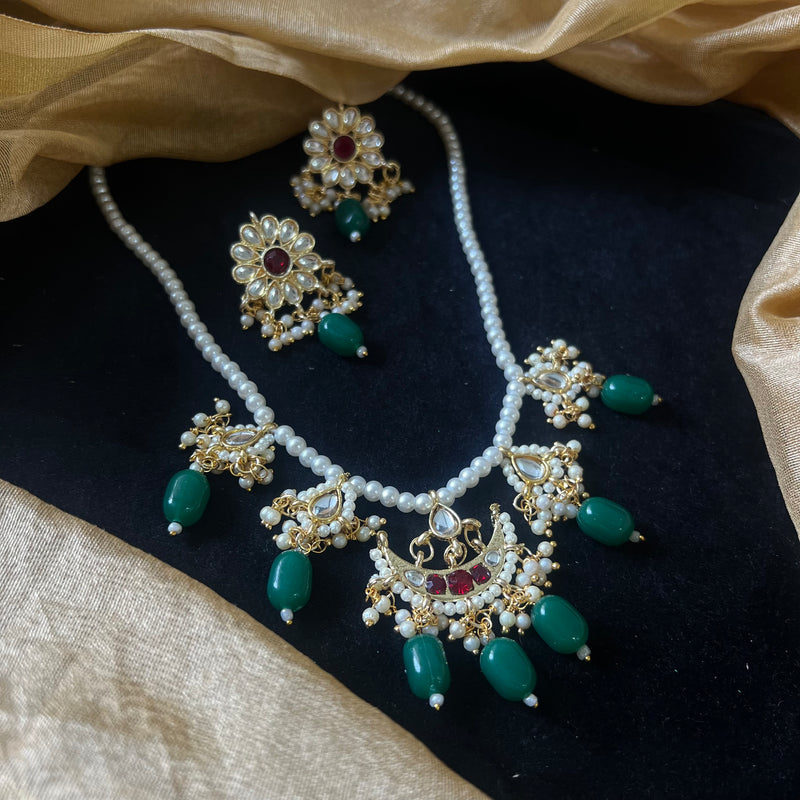 Ratnika Necklace Set