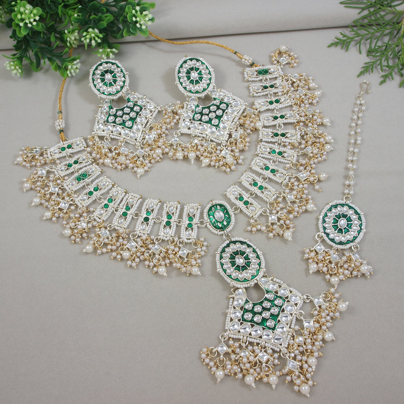 Shaniya Green Jewellery set