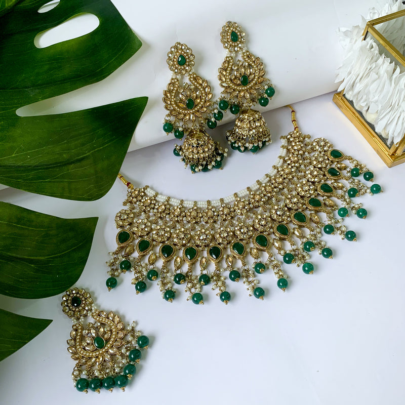 Vinisha Green Choker Set