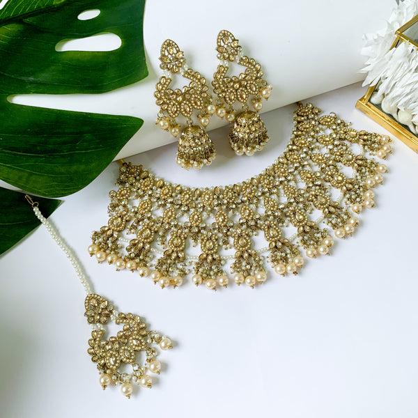 Samruddhi Choker Set