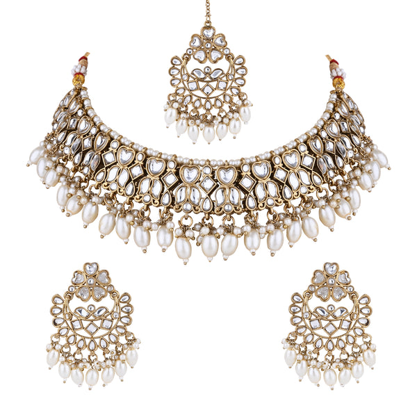 Hridaya White Necklace set