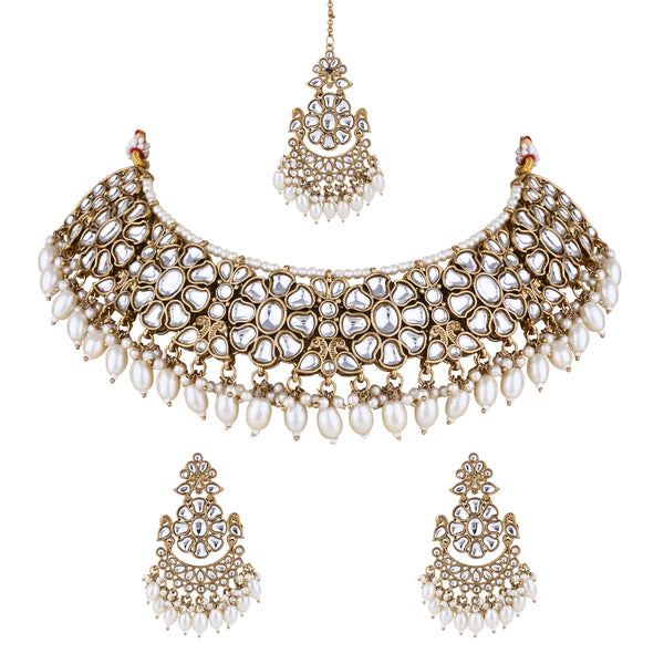 Jasika White Necklace Set