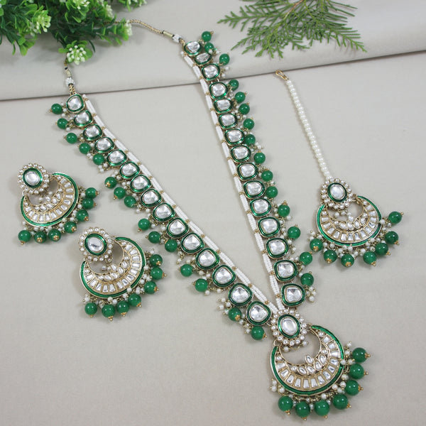 "AHVI" Green Necklace Set