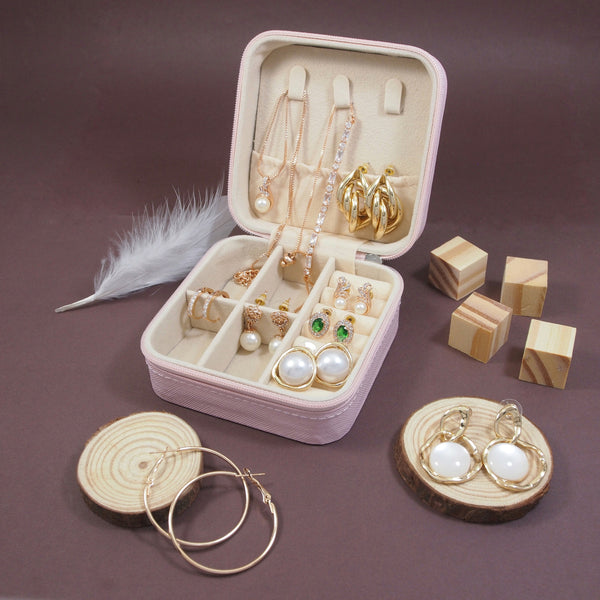 Gold Festive Gift Hamper - 10 Jewels + Jewellery Organiser