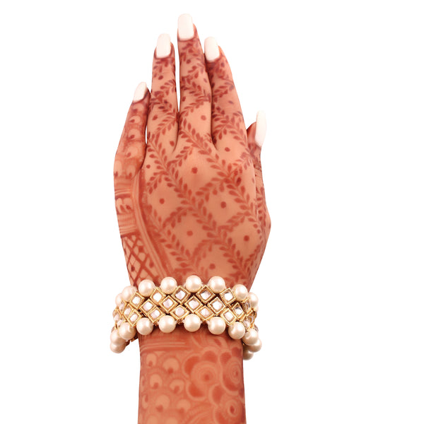 Aara Bracelet In Pearl